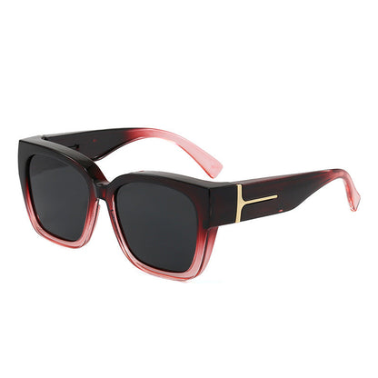 🕶️ Polarized Fit Over Sunglasses for Women – UV400 Protection Floral Frame Wear Over Prescription Glasses